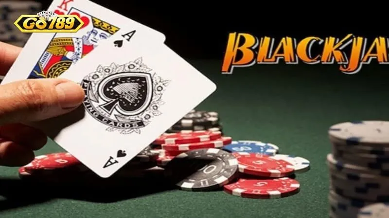 Chiến thuật chơi Blackjack toàn diện từ quản lý vốn đến mẹo rút bài Stand Hit Double và Split